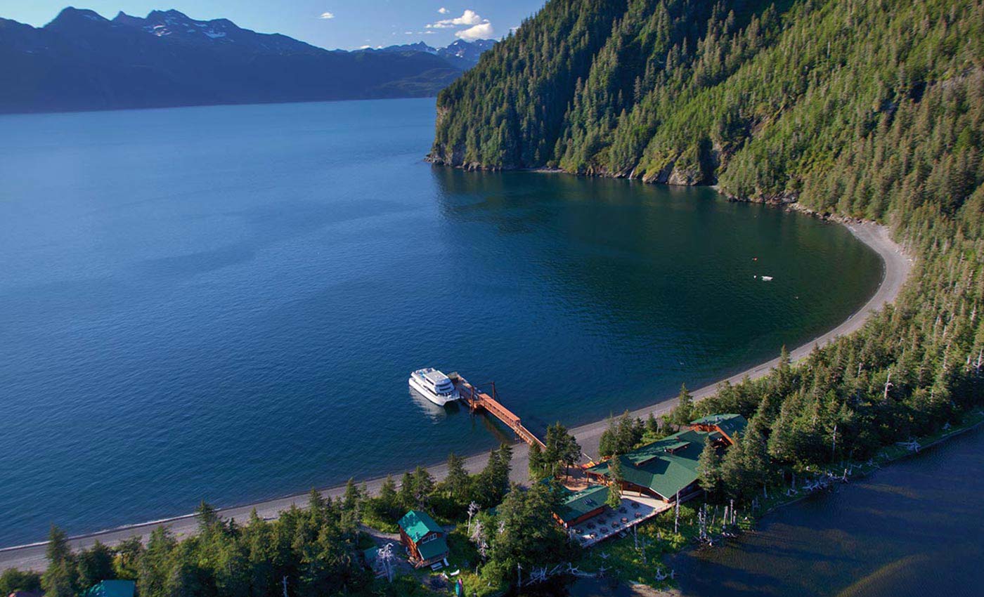 Kenai Fjords National Park Tour Cruise with Dinner on Fox Island