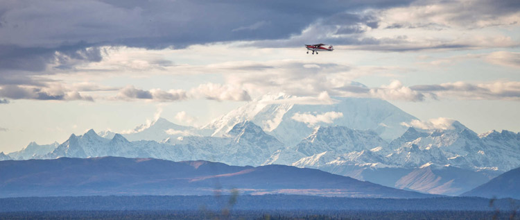 Flight seeing close to Denali