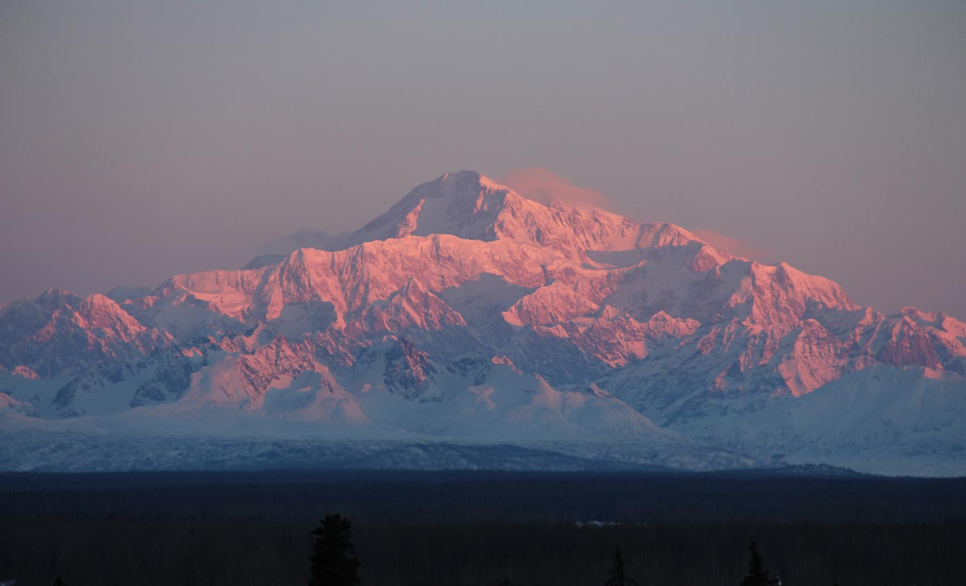 Arctic Circle Tour Travel to Anchorage, Denali & Arctic Circle